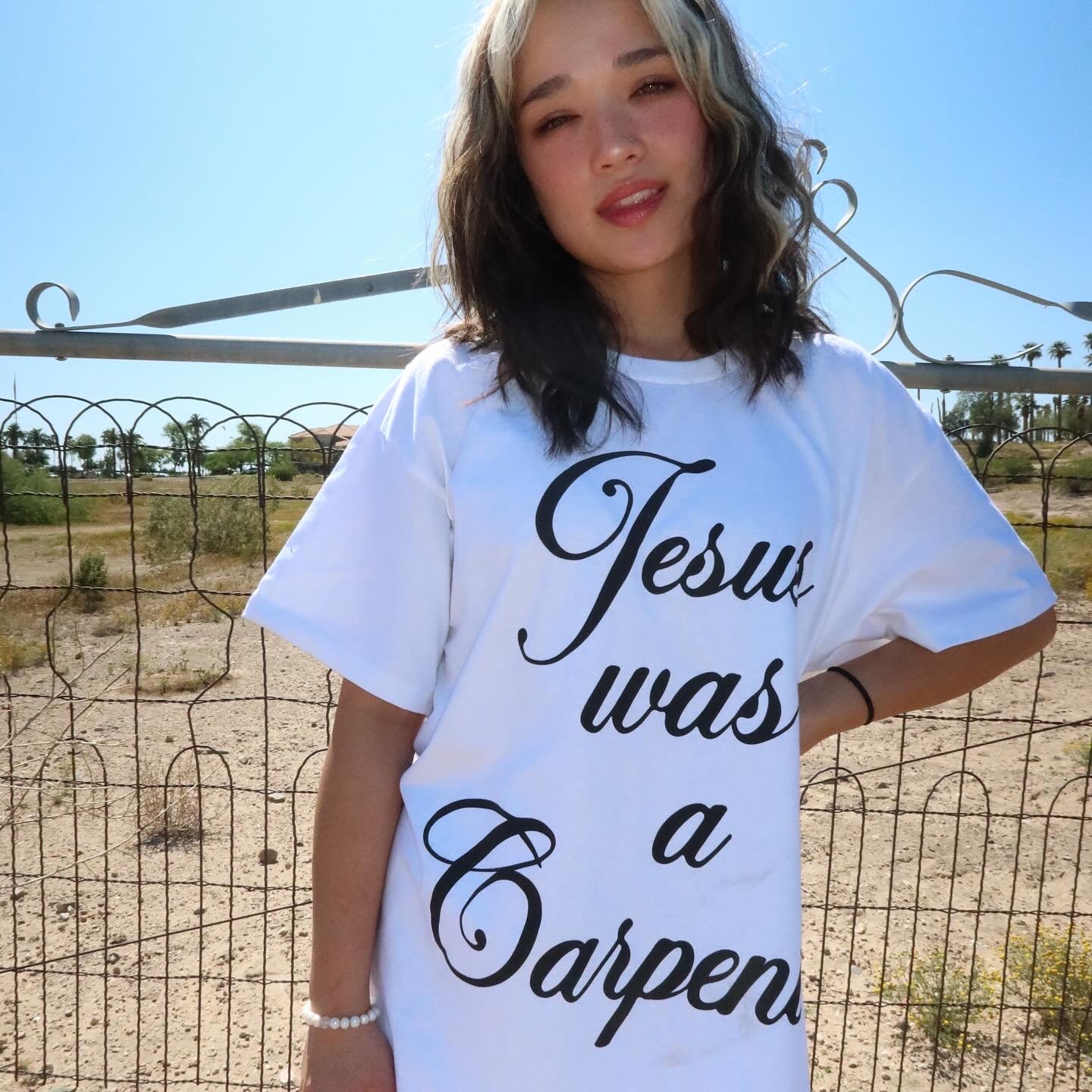 Sabchella Tee