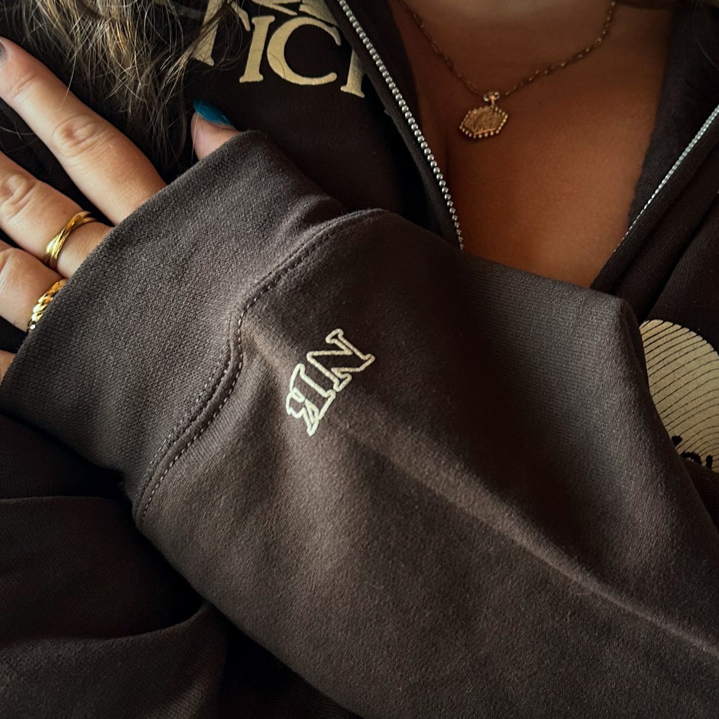 Stick SZN Zip